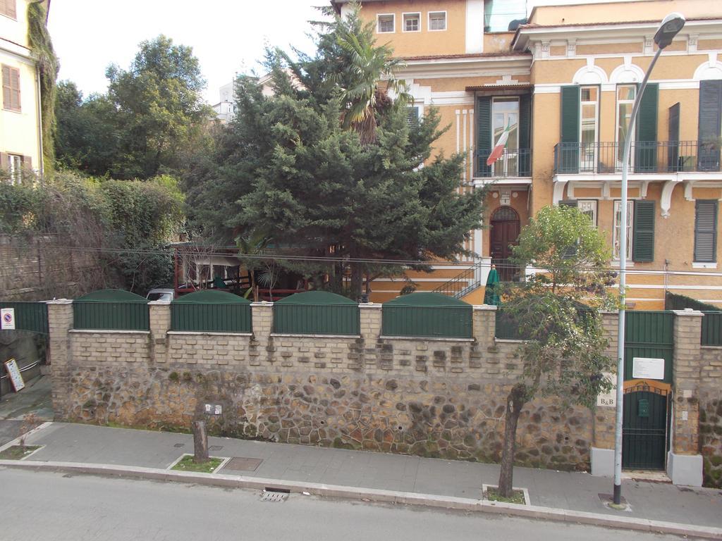 Bed and Breakfast Domus Citta Giardino Рим Экстерьер фото